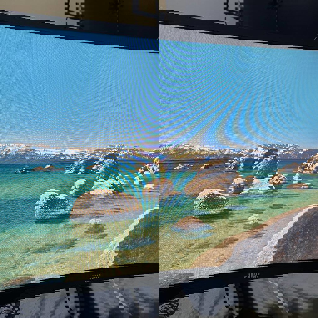 Игровой монитор Samsung 23.5' CRG5