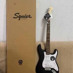 Squier by Fender Stratocaster Black - фото 2