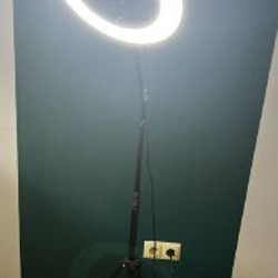 Кольцевая лампа со штативом - фото 2