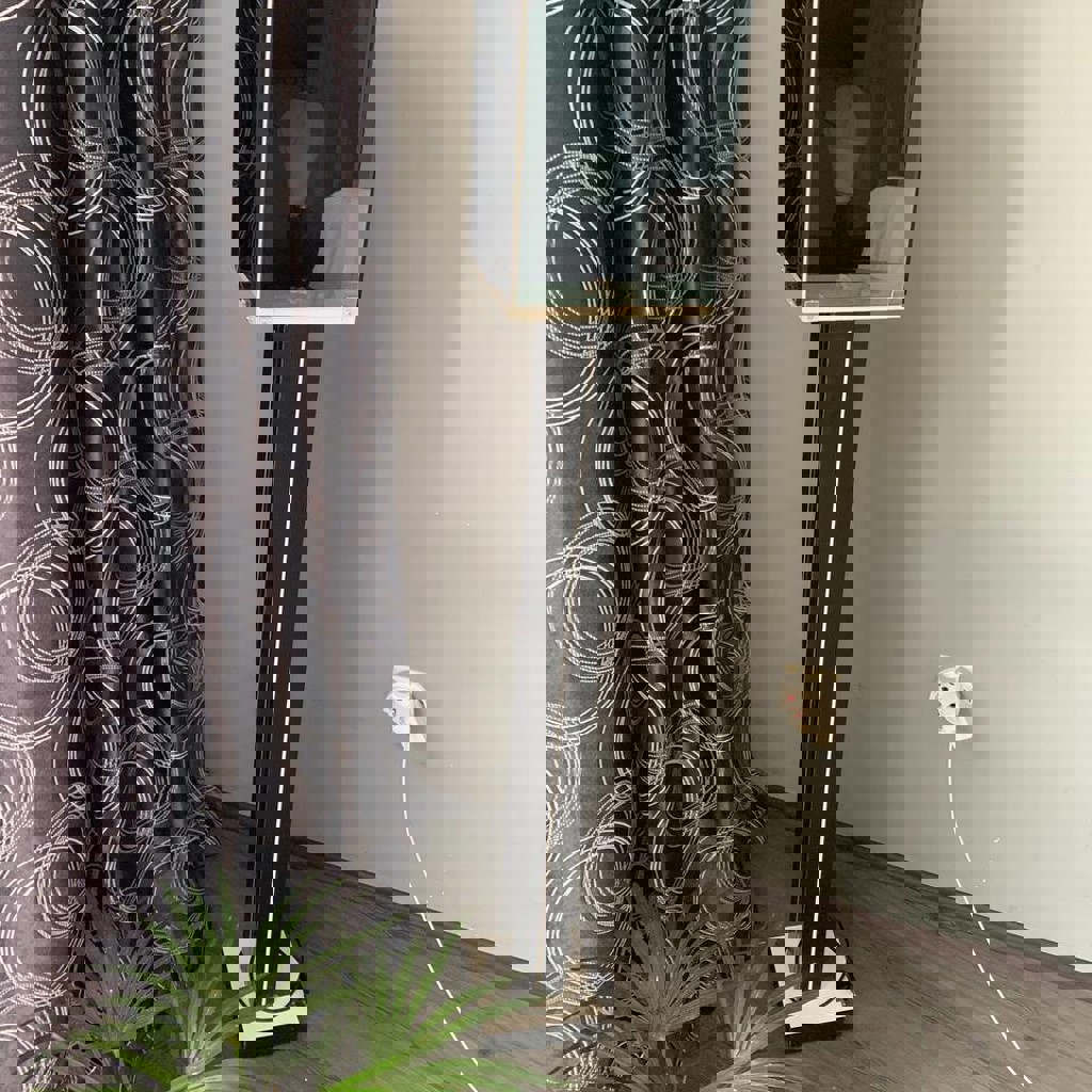 Напольный светильник