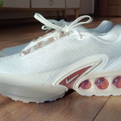Кроссовки Nike Air Max Dn - фото 1
