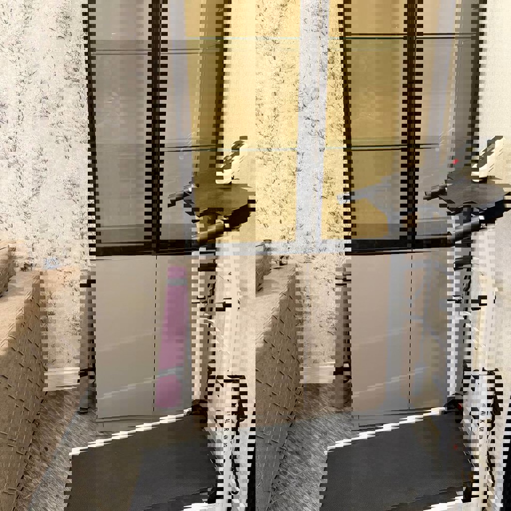 Компактная складная беговая дорожка