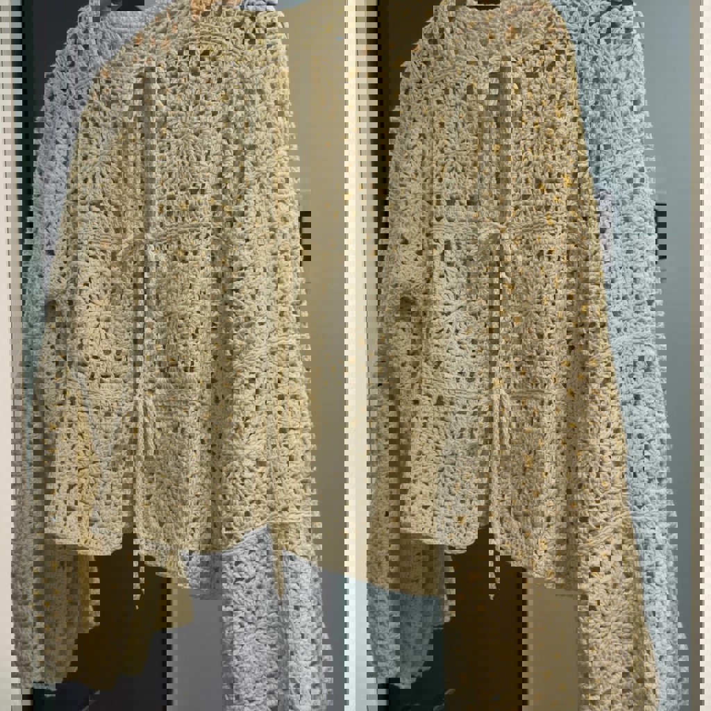 Кофта на завязках