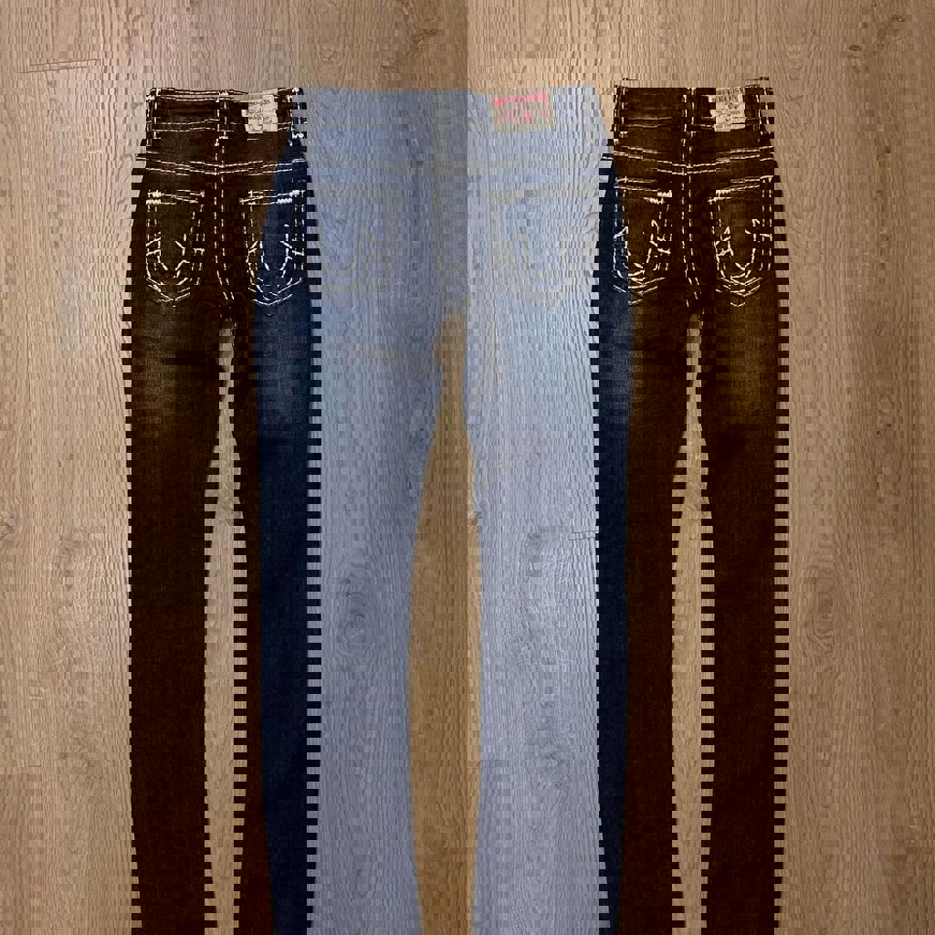 Джинсы True Religion