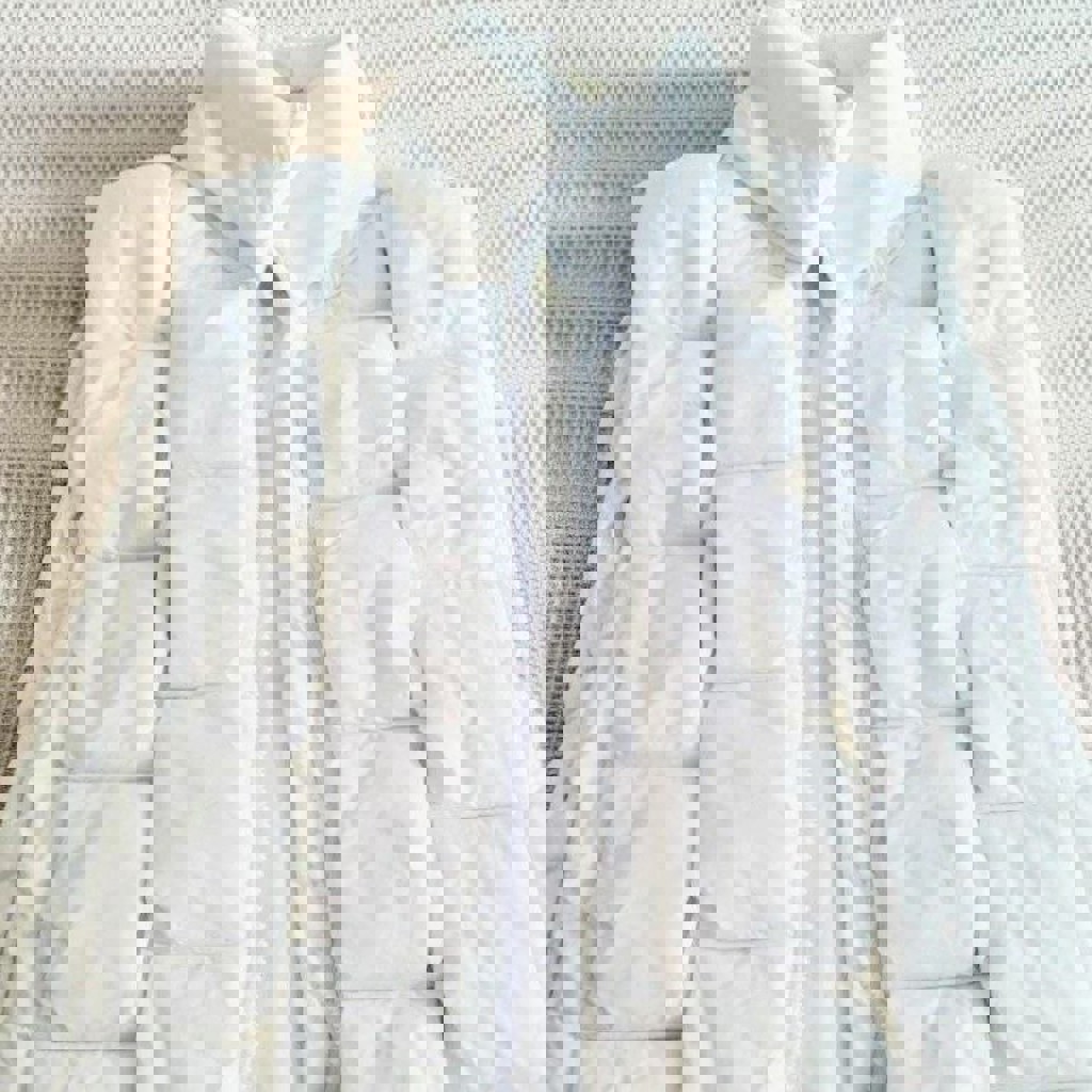 Стильная дутая жилетка