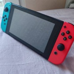 Nintendo Switch без карты памяти - фото 3