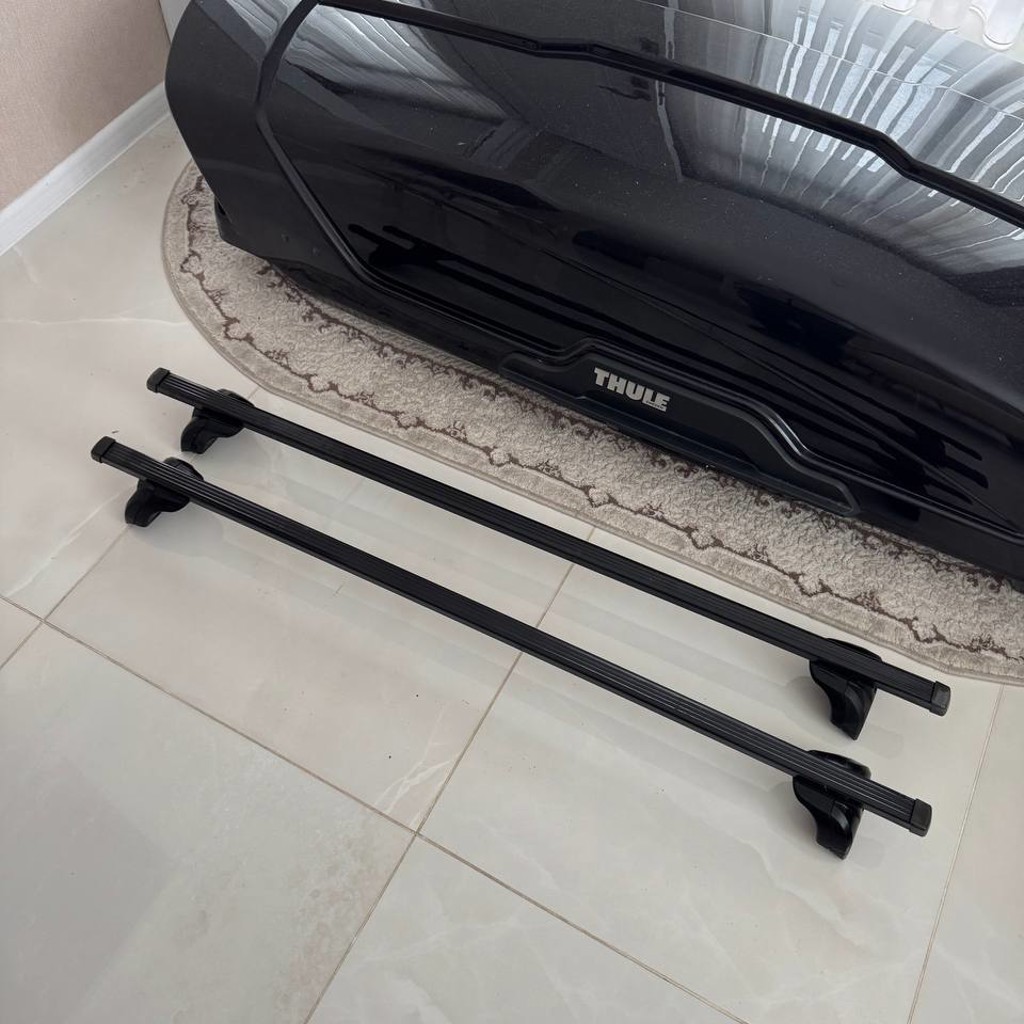 Багажник на крышу Thule Motion XT