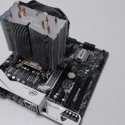 Процессор Intel Core i7-7700 OEM - фото 1