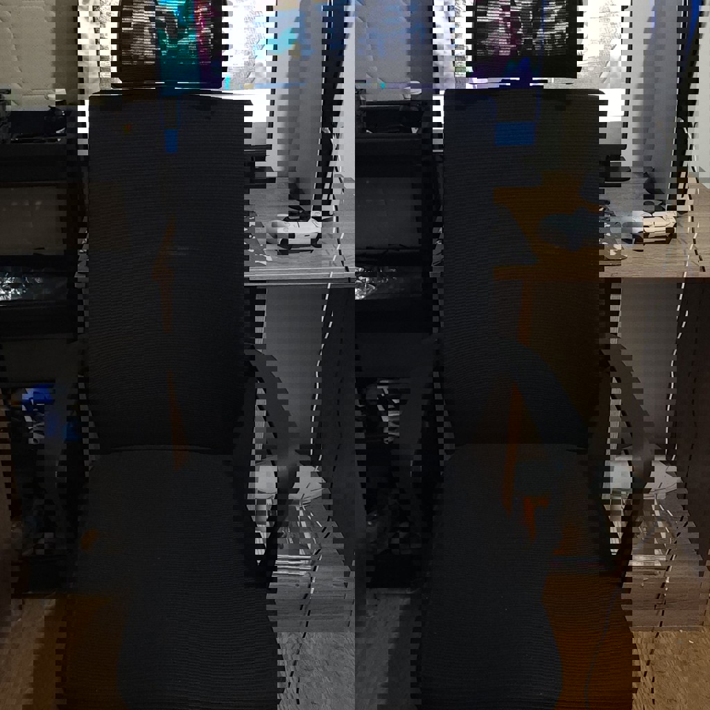 Офисное кресло