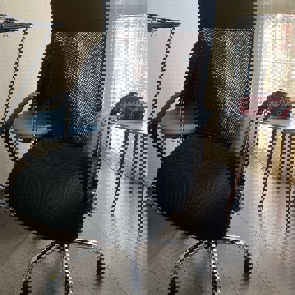 Компьютерный стул