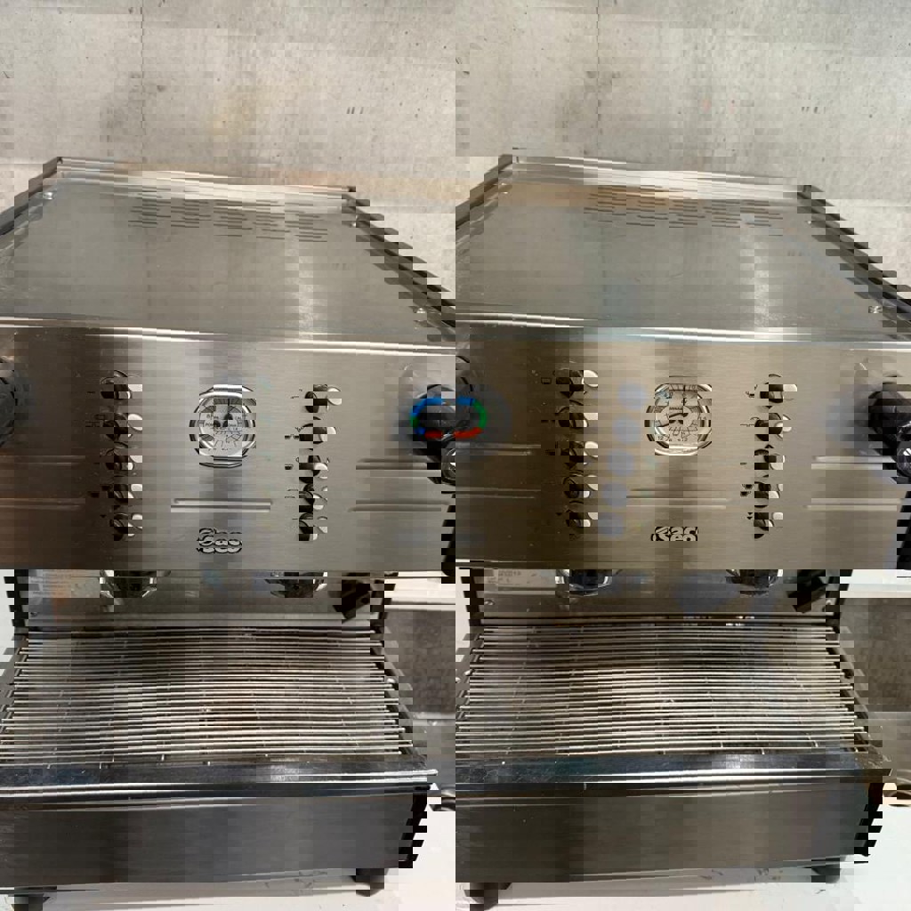 Профессиональная кофемашина