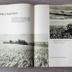 Редкая книга “Views of the USSR” - фото 9
