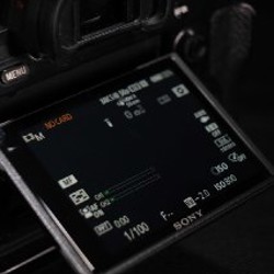 Камера Sony A7iii - фото 9