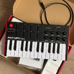Midi клавиатура AKAI MPK MINI mk3 - фото 2