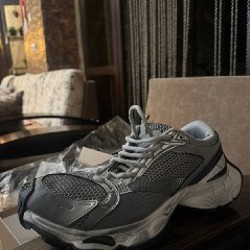 Спортивная обувь - фото 8