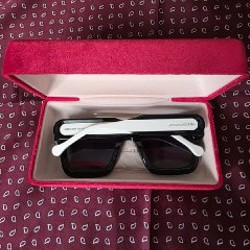 Очки Carolina Herrera - фото 6