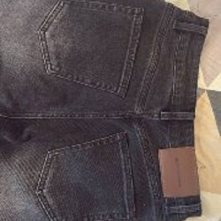 Джинсы темно-серые - фото 4