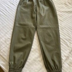 Бюстгальтер - фото 1