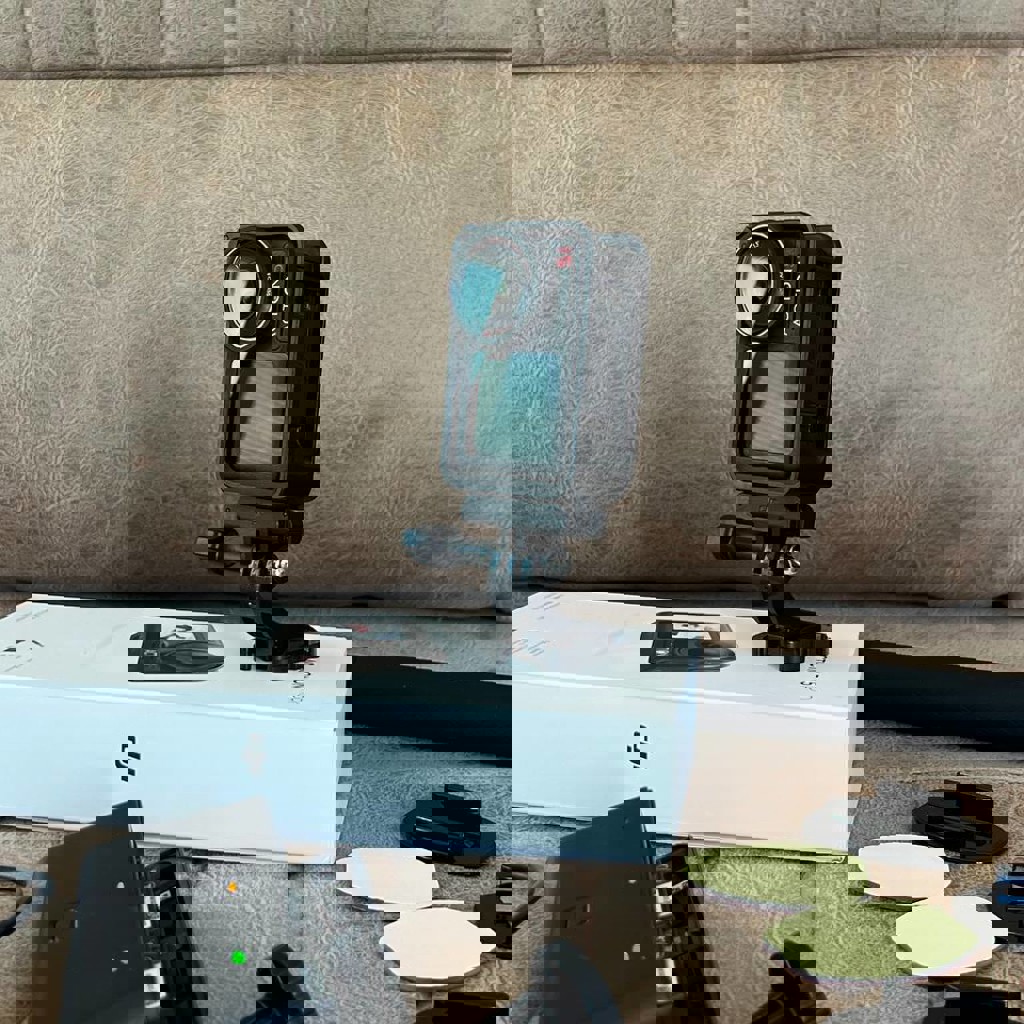 DJI Osmo Action 5 Pro Adventure Combo Black