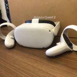 Oculus Quest 2 - фото 2