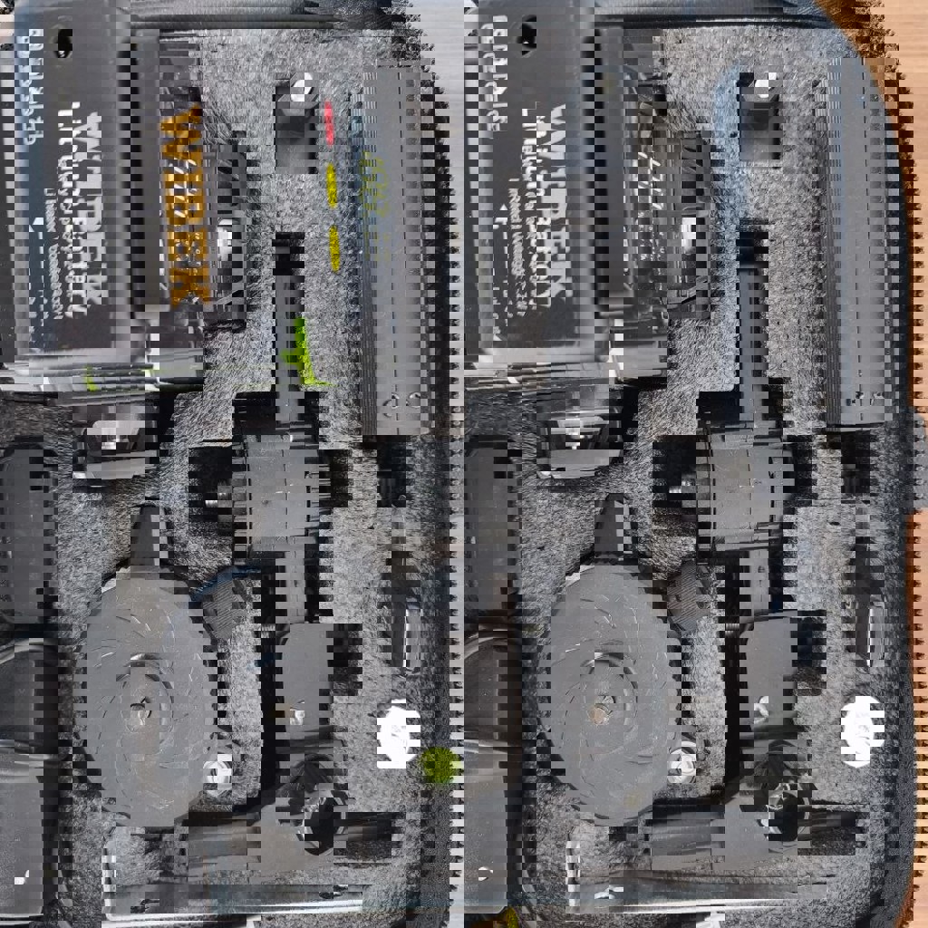 Лазерный уровень/нивелир