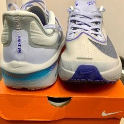 Кроссовки Nike - фото 2