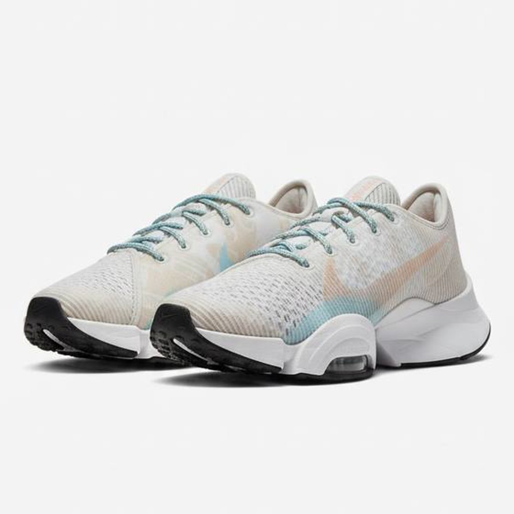 Кроссовки Nike