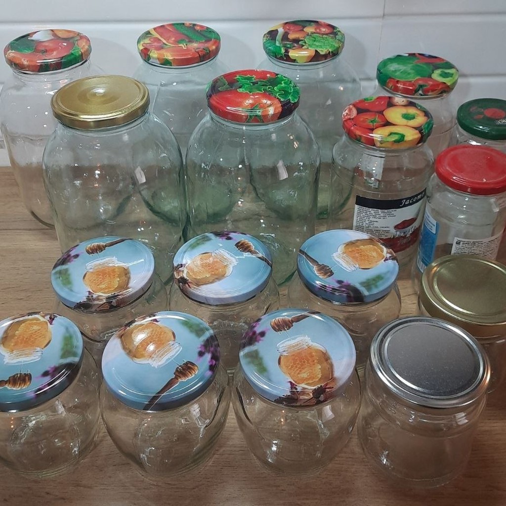 Банки стеклянные с крышками