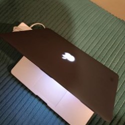 MacBook Air 13' (2017) - фото 2