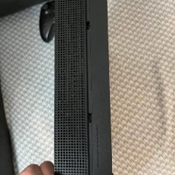 Xbox One S 1TB + 2 геймпада - фото 4