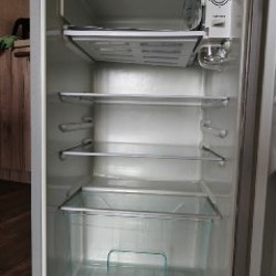 Холодильник с морозильной камерой - фото 5