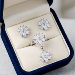 Шикарный серебряный комплект - фото 2