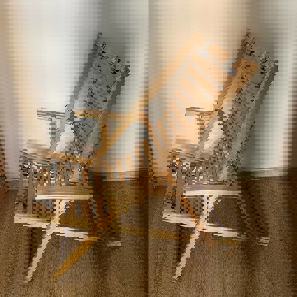 Шезлонг деревянный складной