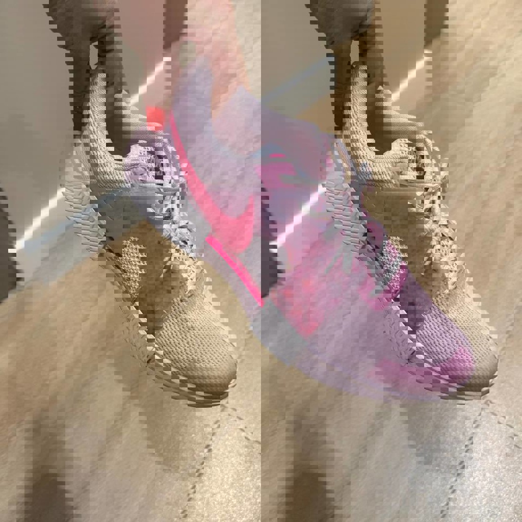 Кроссовки теннисные