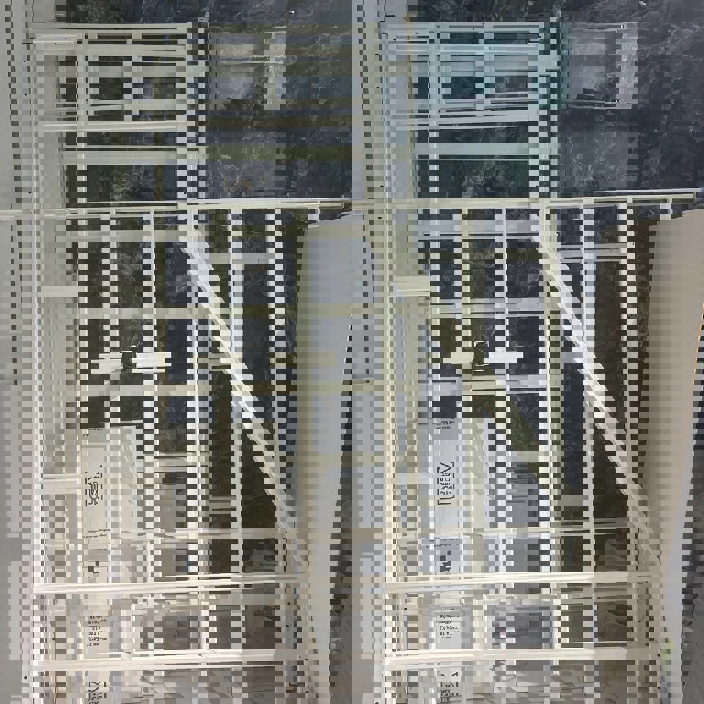 Двухъярусная кровать