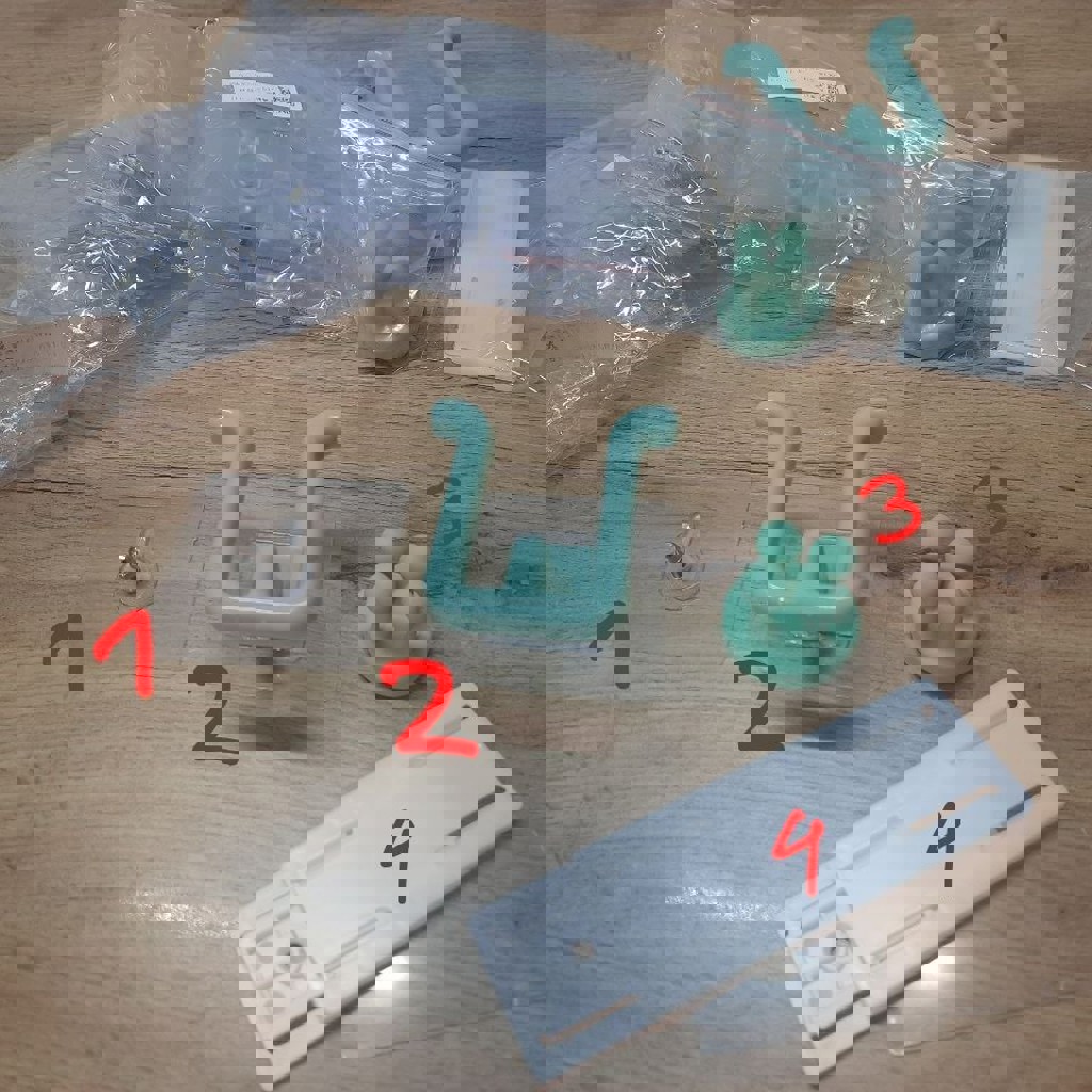 Универсальный двойной крючок на клейкой основе