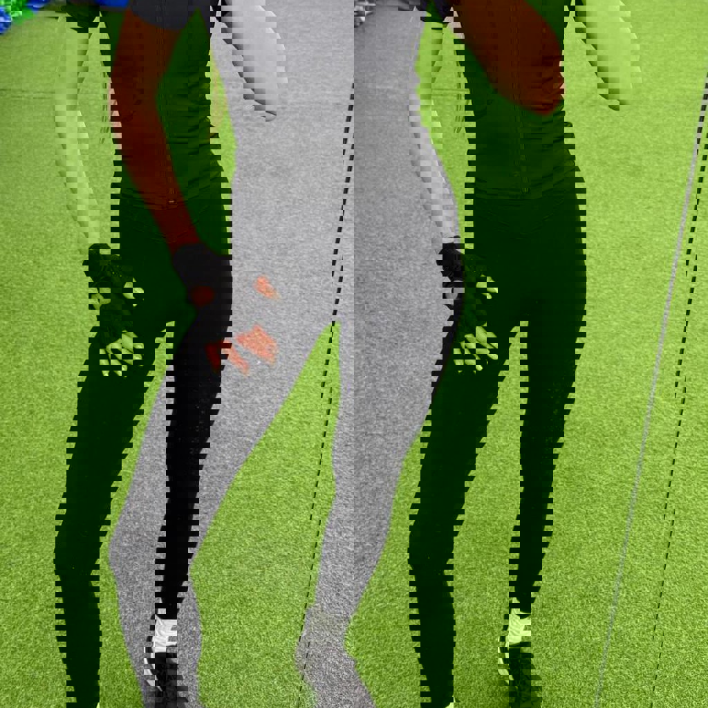 Спортивный топ