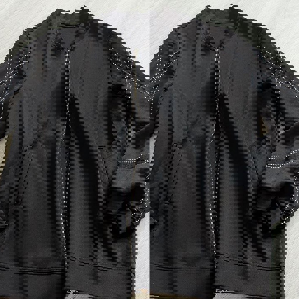 Кофта на замке