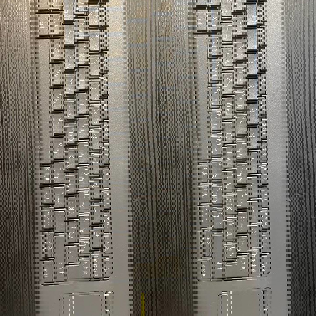 Беспроводная клавиатура Logitech с тачпадом