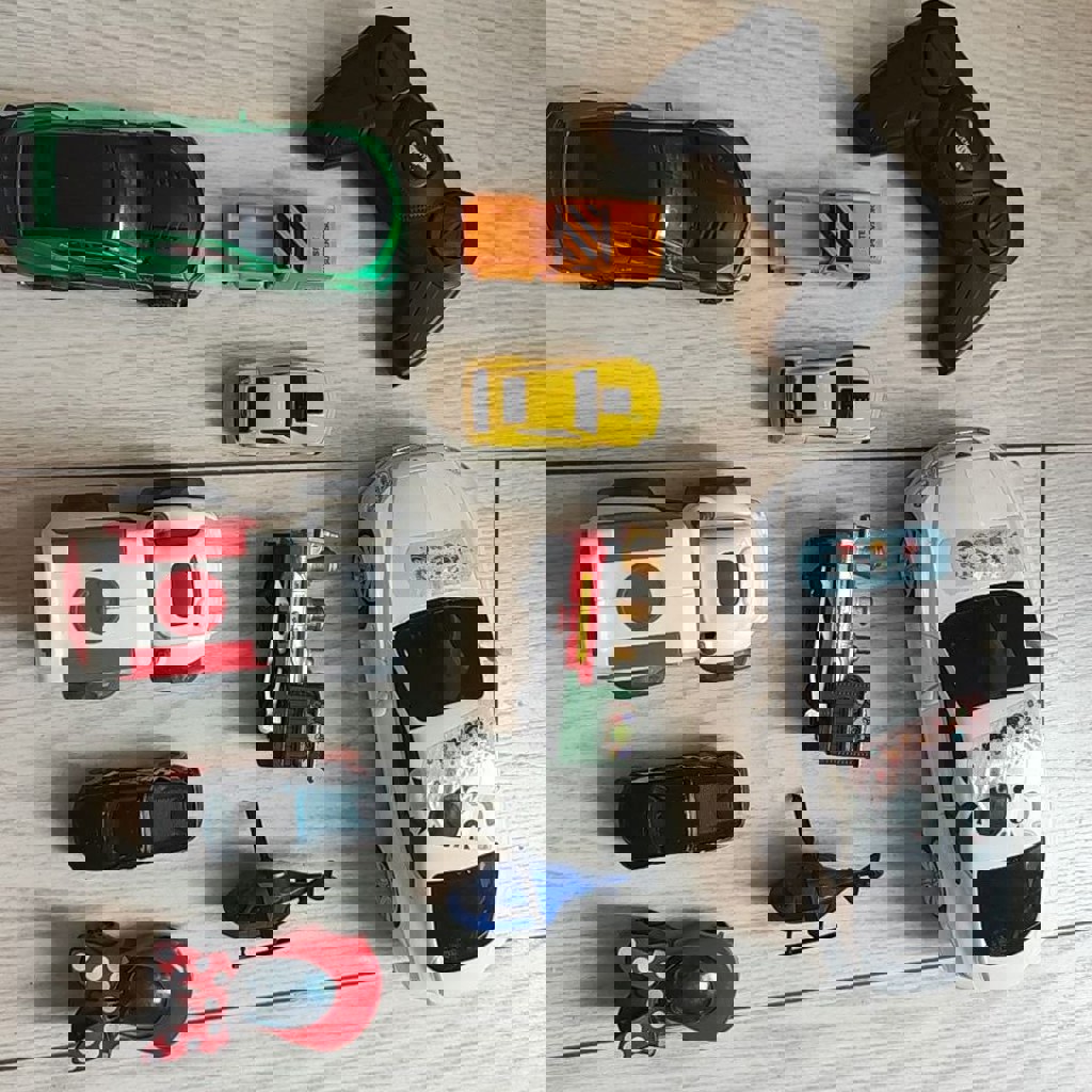 Автопарк машинок