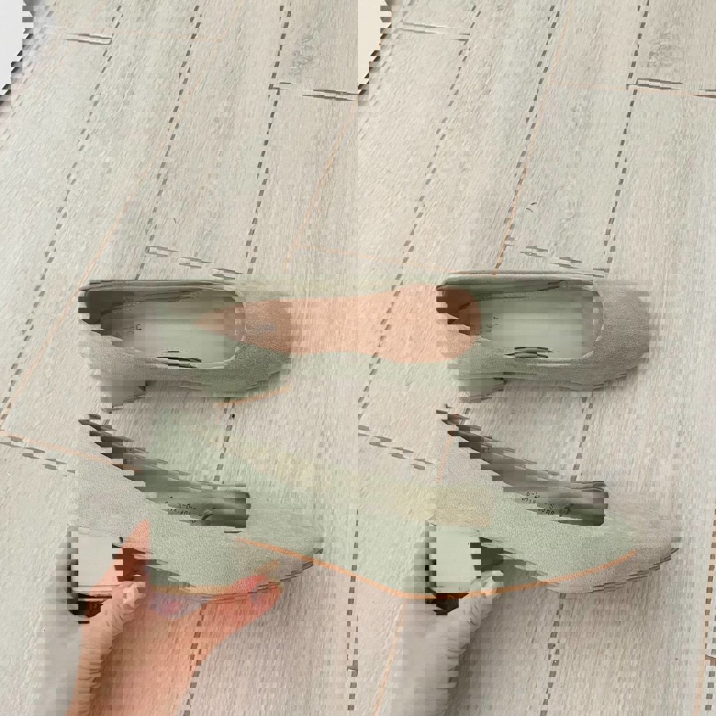 Туфли женские пастельного зеленого цвета