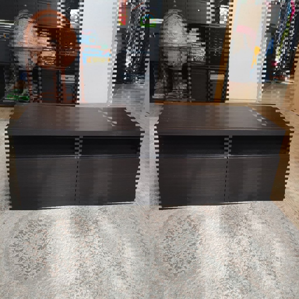 ТВ тумба IKEA Besta