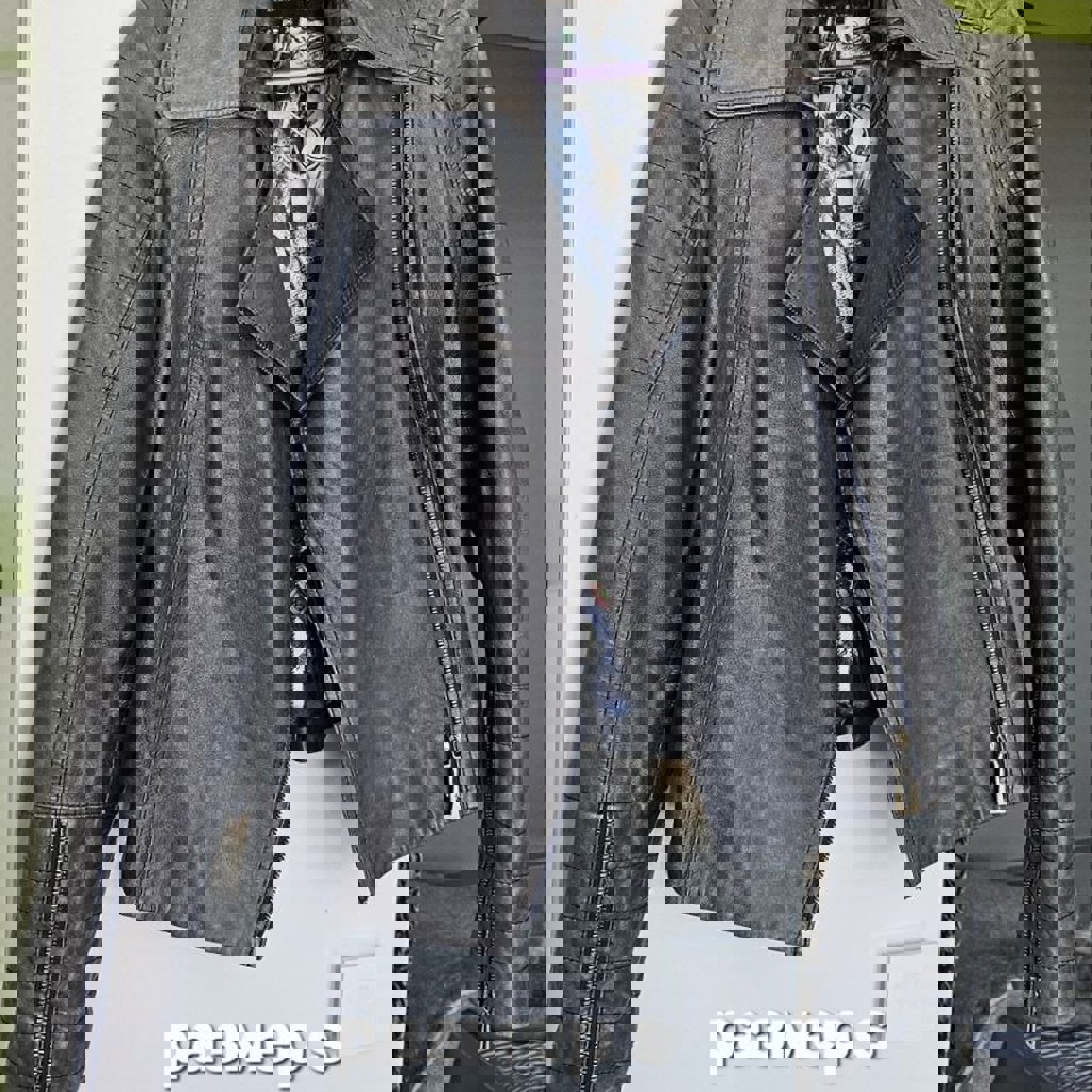 Кожаная женская куртка