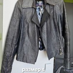 Кожаная женская куртка - фото 1