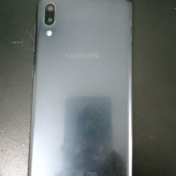 Samsung Galaxy M10 - фото 3