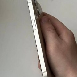 IPhone 14 - фото 4