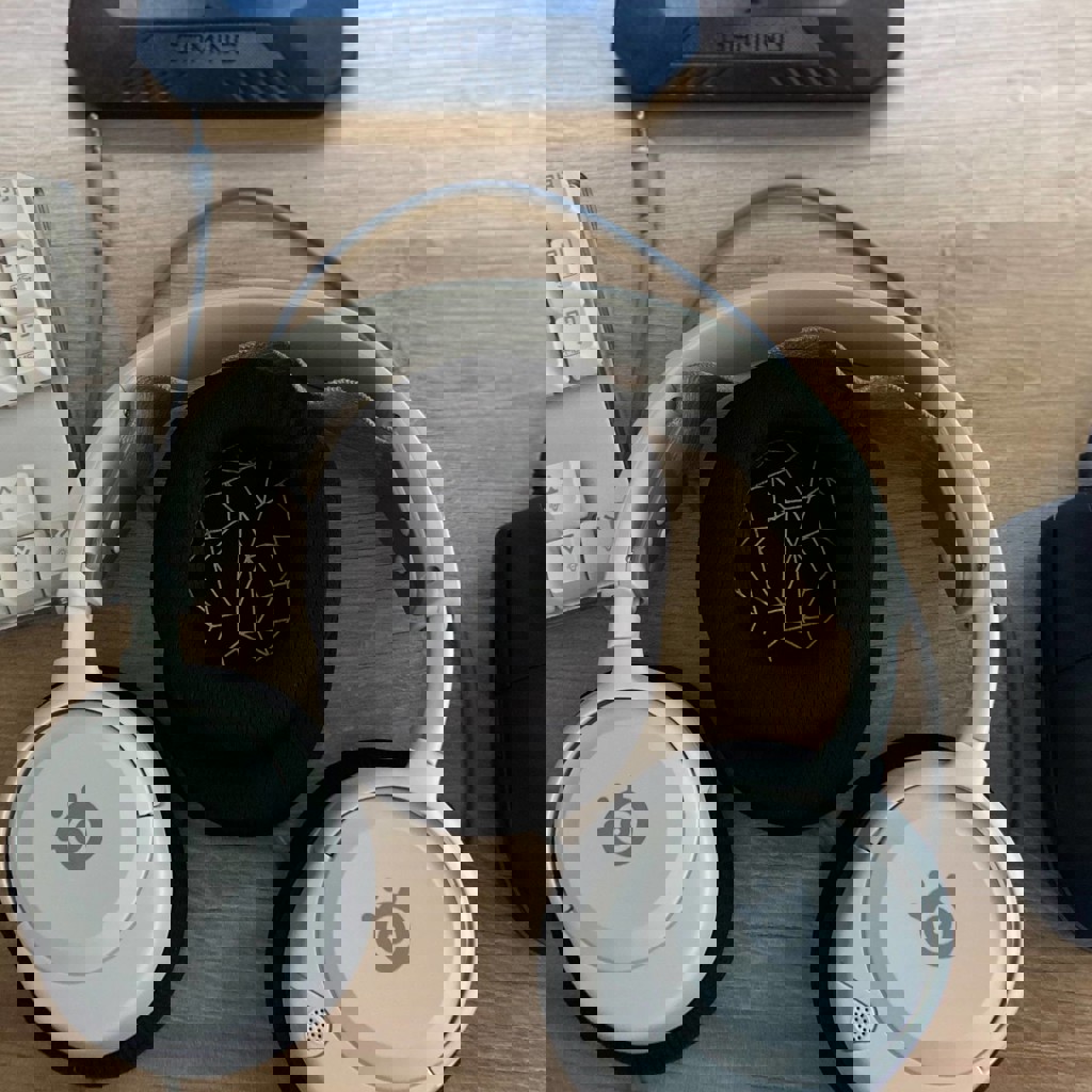 SteelSeries arctic nova 1p