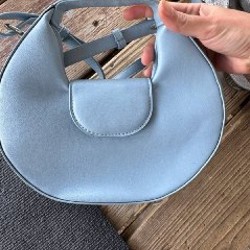 Сумка Stradivarius серебро - фото 5