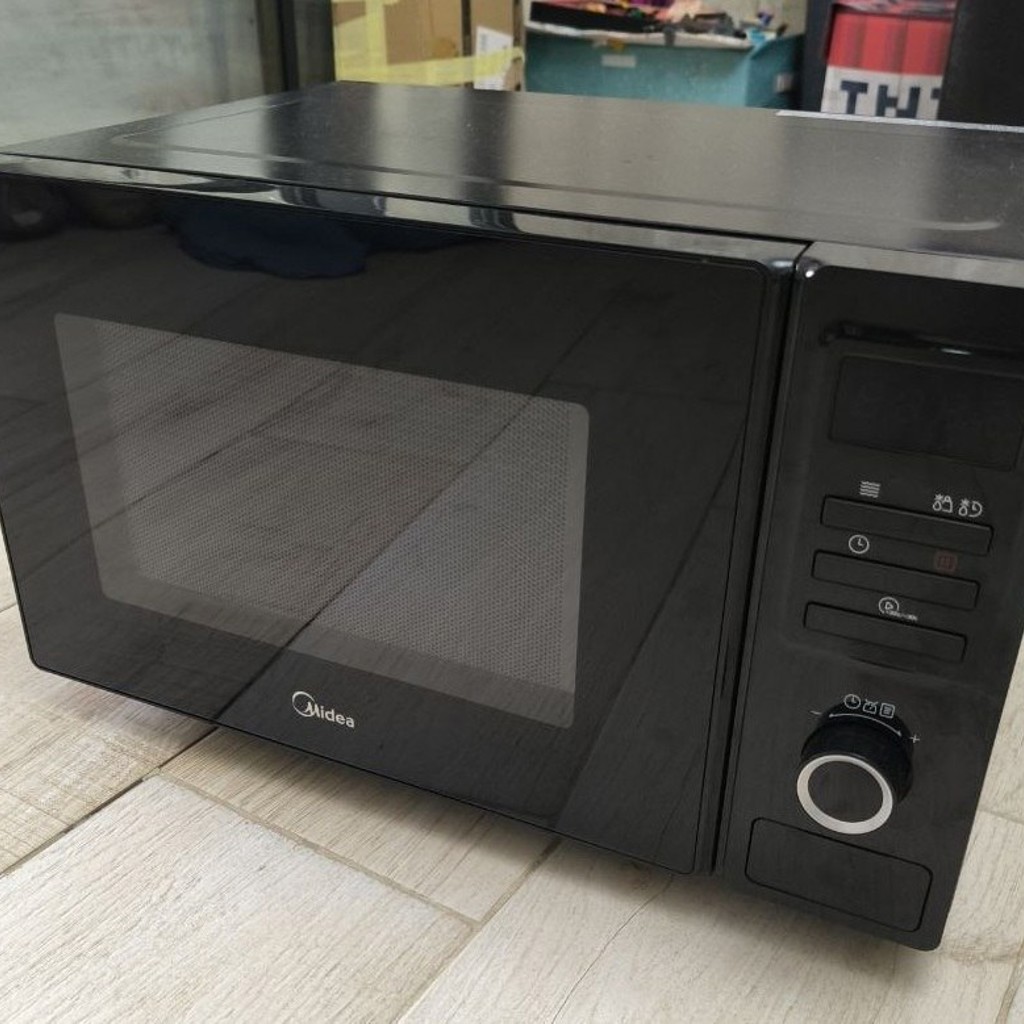 Микроволновка MIDEA AM823A2AT-B