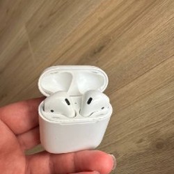 AirPods - фото 2